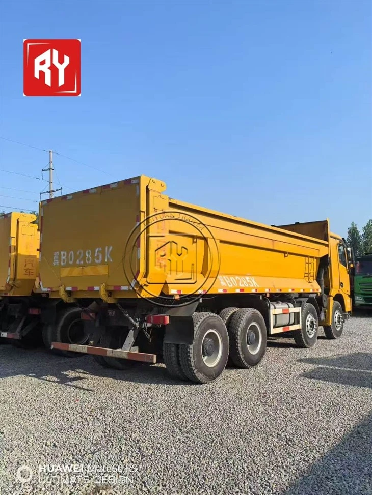 Bestselling model diesel engine dump truck 8x4 30-50 ton dump truck factory