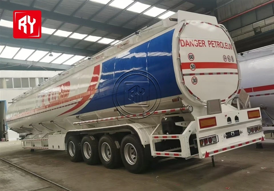 45Cubic Meter Carbon Steel Oil Tank Semi Trailer high quality