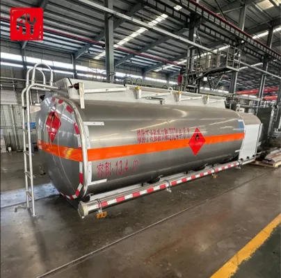 SINOTRUK HOWO 6x4 371HP Oil Fuel Tanker Truck - 20000L/30000L Customized Diesel Gas Delivery Transport suppliers